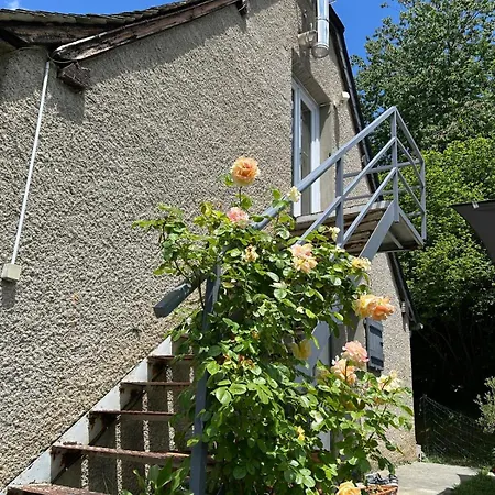 Independent And Comfortable 3*
